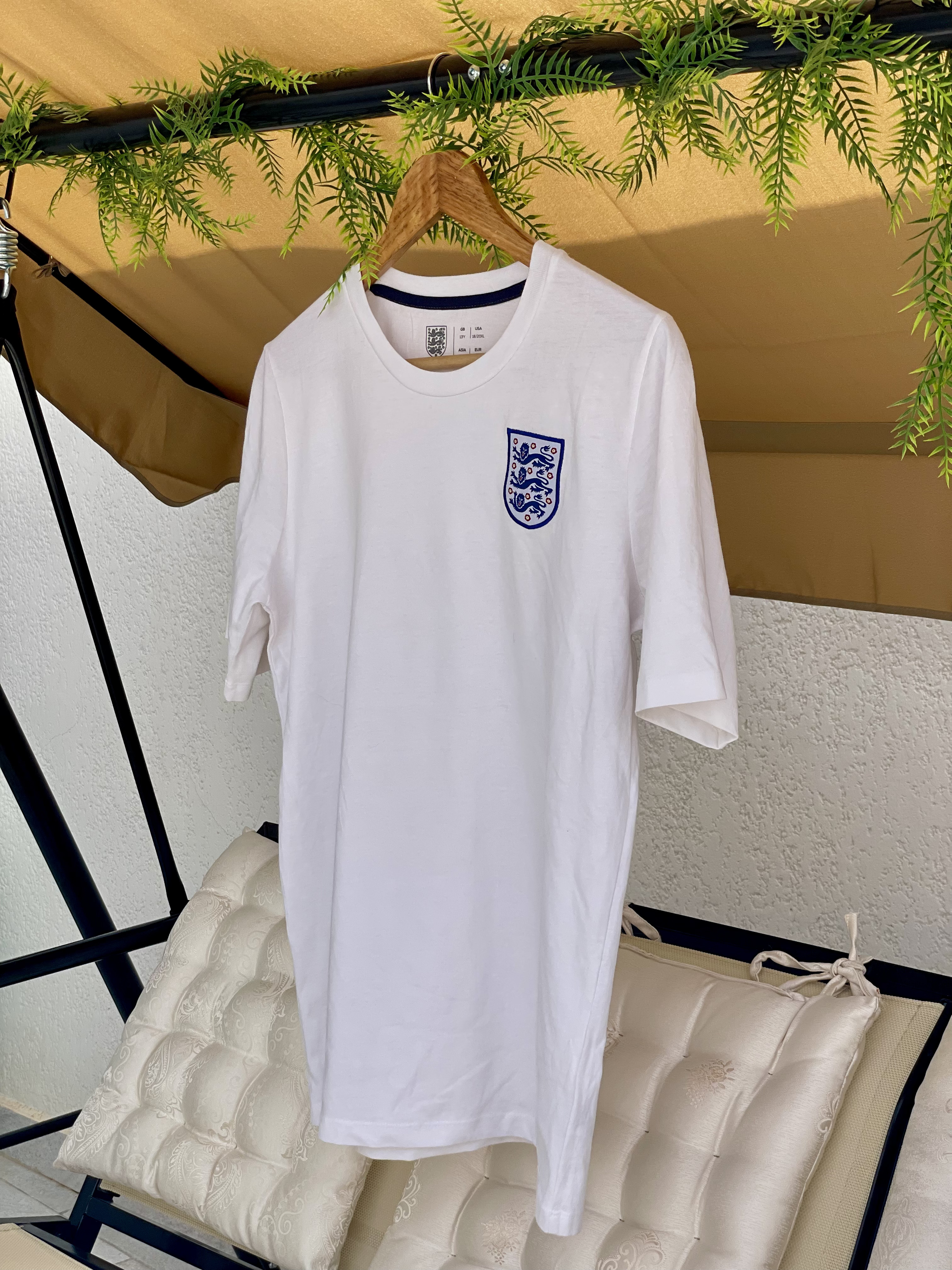 England White Jersey (S)