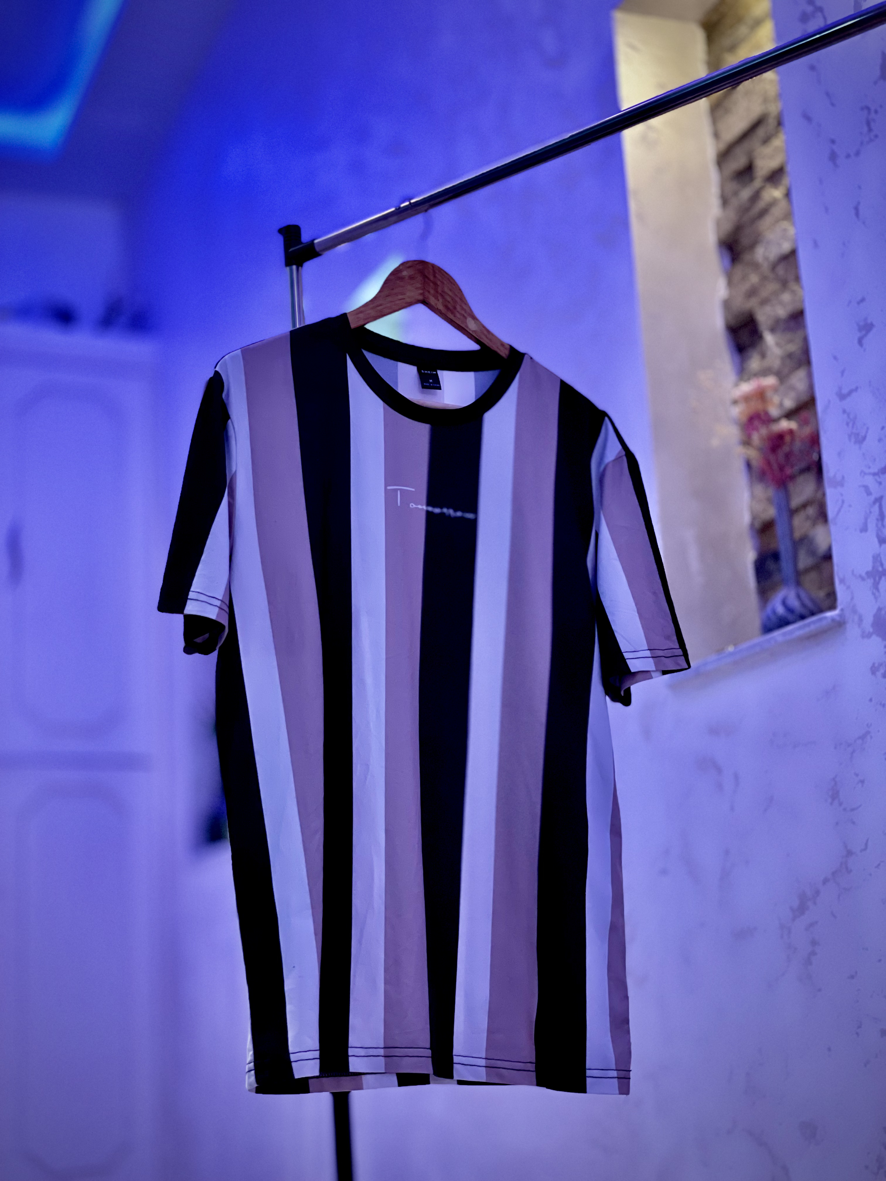 Shein Black/White/Grey T‑Shirt (L)